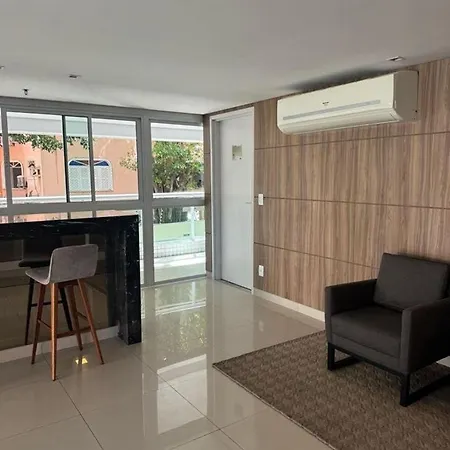 Apartamento Apto Em Humberto Fontenele No Meireles *